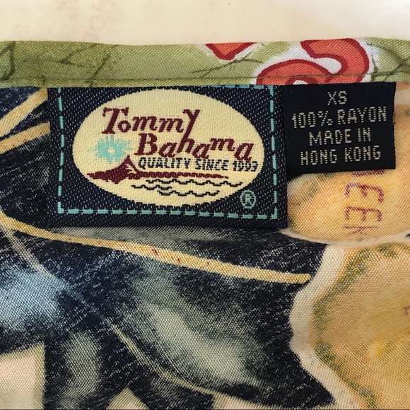 EUC Tommy Bahama XS Crop Top W/Crisscross… - Picture 7 of 7